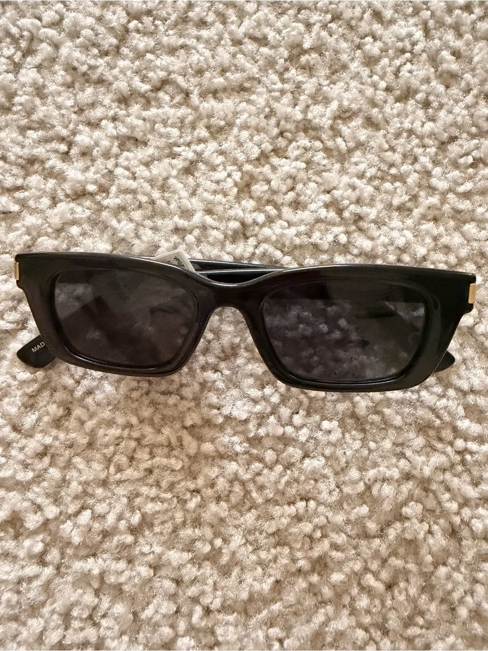 aerie Black Rectangular Sunglasses with Dark Lenses